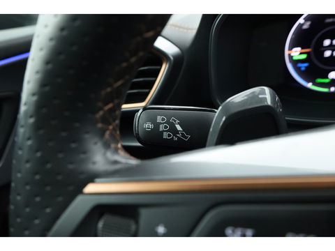 CUPRA Formentor 1.4 e-Hybrid VZ Performance | Dig. Cockpit | Elek. Trekhaak | Camera | Keyless | Adapt. Cruise | Stoelverw.