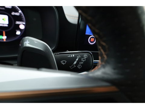 CUPRA Formentor 1.4 e-Hybrid VZ Performance | Dig. Cockpit | Elek. Trekhaak | Camera | Keyless | Adapt. Cruise | Stoelverw.