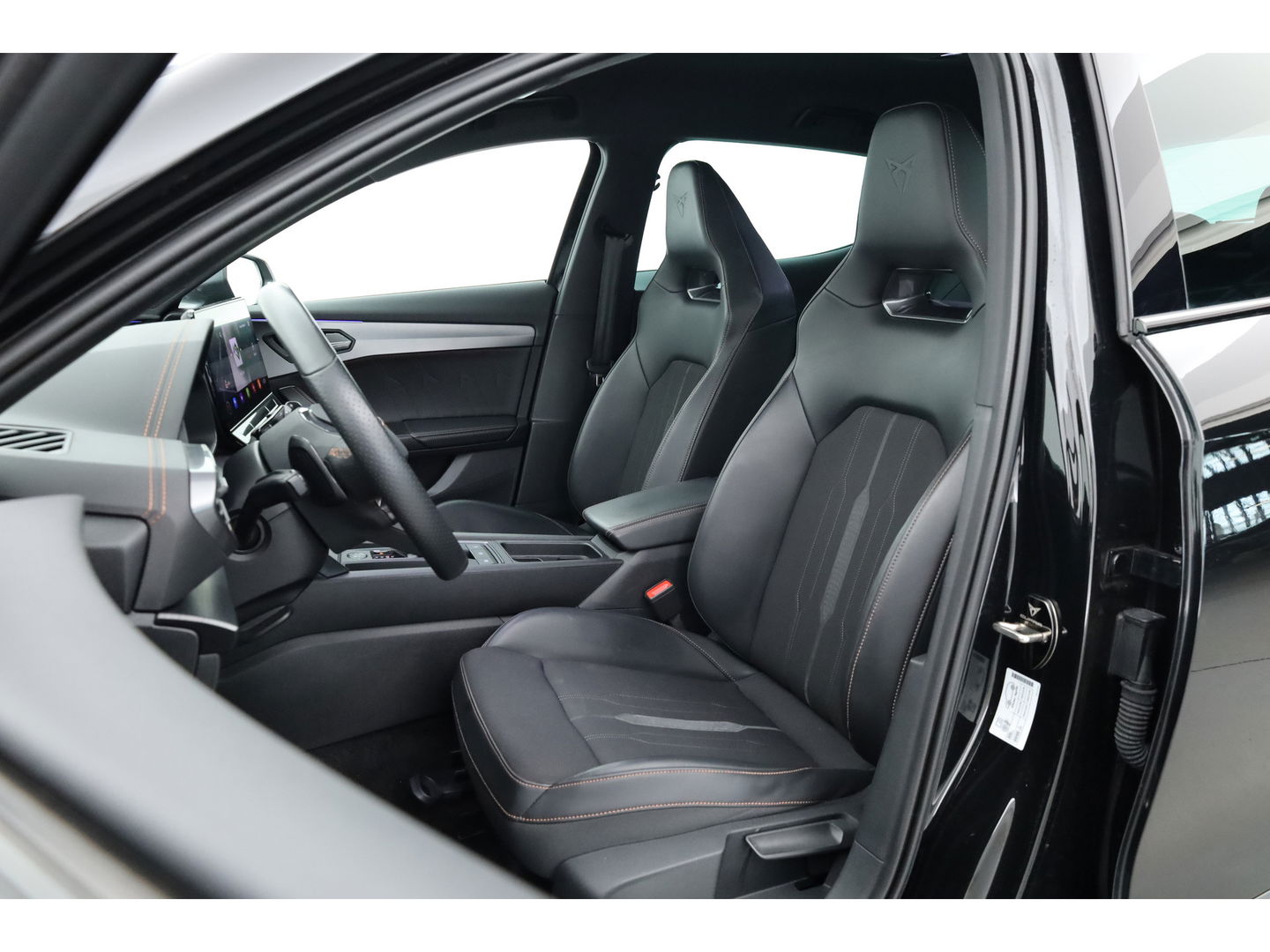 CUPRA Formentor 1.4 e-Hybrid VZ Performance | Dig. Cockpit | Elek. Trekhaak | Camera | Keyless | Adapt. Cruise | Stoelverw.