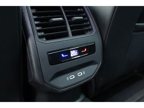 CUPRA Formentor 1.4 e-Hybrid VZ Performance | Dig. Cockpit | Elek. Trekhaak | Camera | Keyless | Adapt. Cruise | Stoelverw.