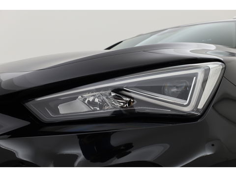 CUPRA Formentor 1.4 e-Hybrid VZ Performance | Dig. Cockpit | Elek. Trekhaak | Camera | Keyless | Adapt. Cruise | Stoelverw.