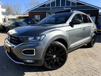 Volkswagen T-Roc - 2.0 TSI 4Motion Sport Panoramadak, Leder, Camera