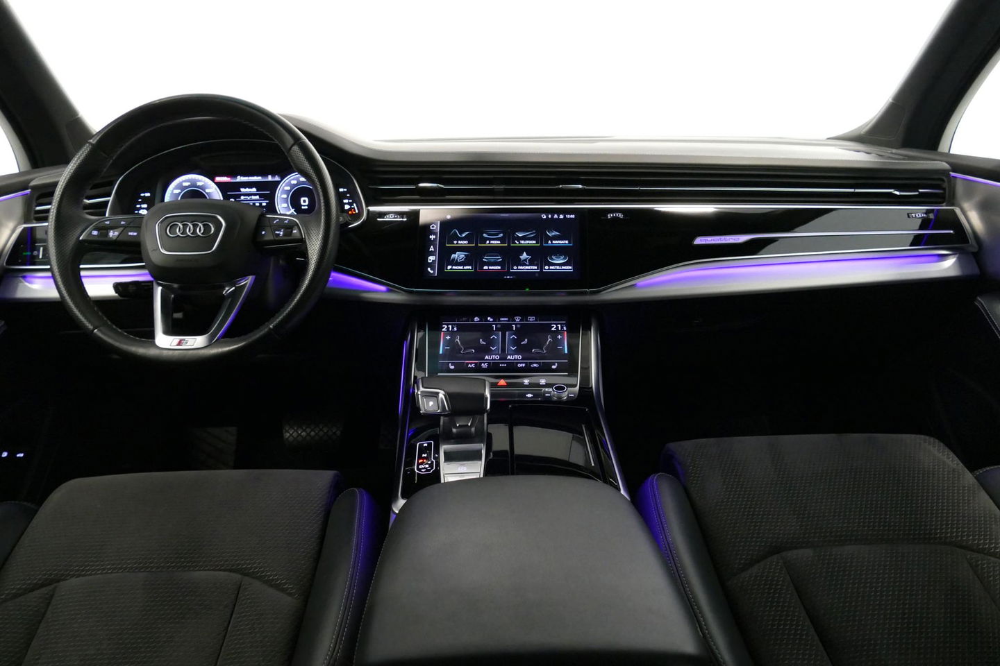 Audi Q7 55 TFSI e quattro Pro Line / S Line / Panoramadak / Matrix Laser koplampen / Elektr. verstelbare voorstoelen / Luchtvering / HUD / Stoelverwarming voor + achter / Apple Carplay - Android Auto / Bang&Olufsen Sound / 22'' LMV / Elektr. wegklapbare trekhaak 