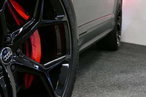 Audi Q7 55 TFSI e quattro Pro Line / S Line / Panoramadak / Matrix Laser koplampen / Elektr. verstelbare voorstoelen / Luchtvering / HUD / Stoelverwarming voor + achter / Apple Carplay - Android Auto / Bang&Olufsen Sound / 22'' LMV / Elektr. wegklapbare trekhaak 