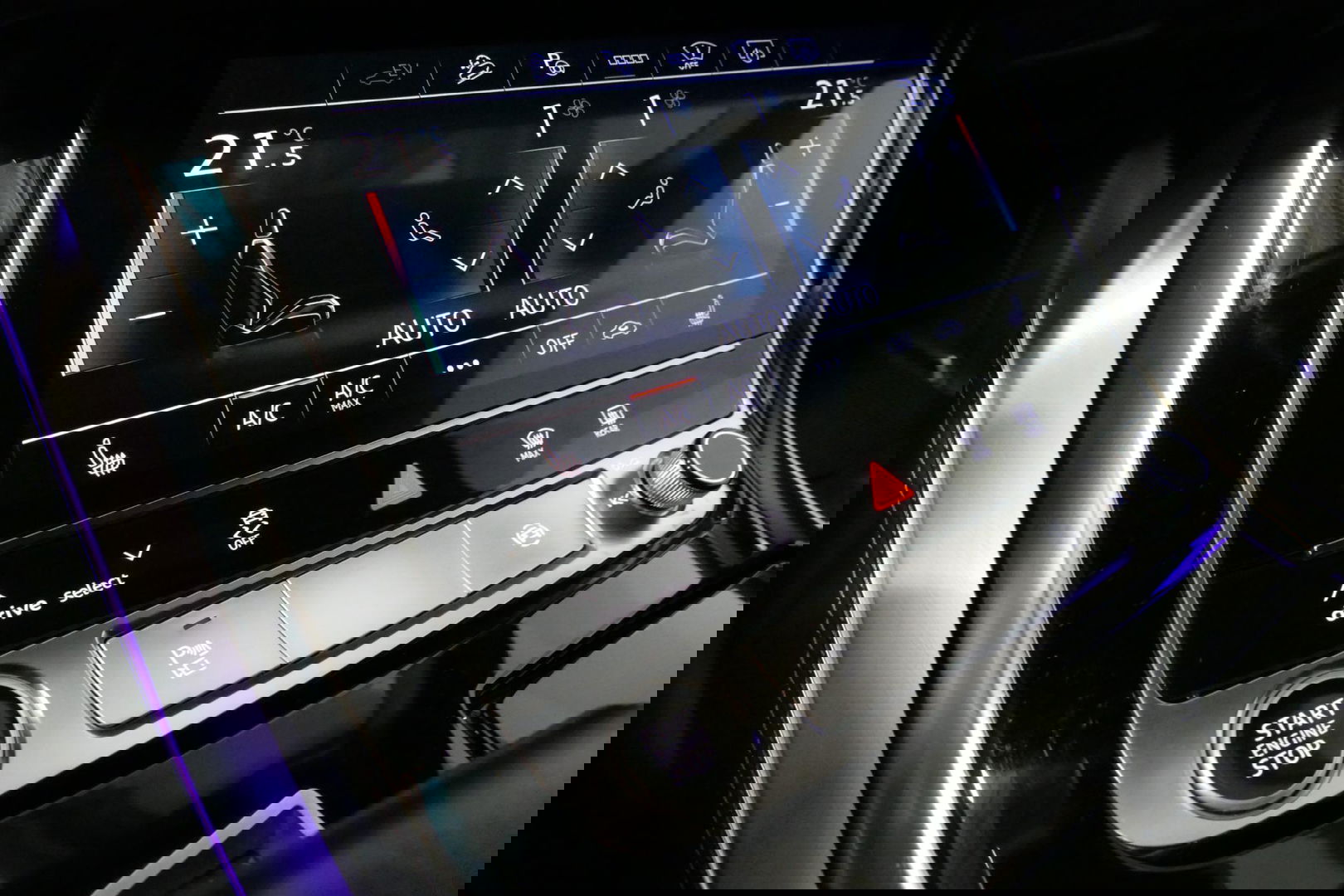 Audi Q7 55 TFSI e quattro Pro Line / S Line / Panoramadak / Matrix Laser koplampen / Elektr. verstelbare voorstoelen / Luchtvering / HUD / Stoelverwarming voor + achter / Apple Carplay - Android Auto / Bang&Olufsen Sound / 22'' LMV / Elektr. wegklapbare trekhaak 