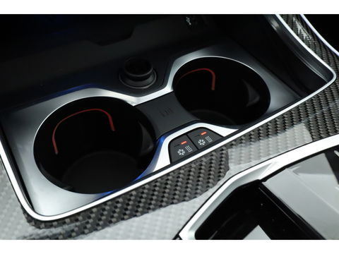 BMW X5 xDrive50e M Sport Frozen pure Grey | Skylounge | Soft Close | Achterasbesturing | 360cam | B&W Aduio | 22'' | Stoelvent. | Carbon | Luchtvering