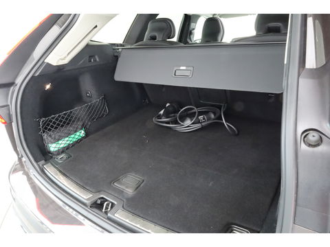 Volvo XC60 2.0 T6 Plug-in hybrid AWD Plus Dark | Pano | Pilot Assist | Head-up | 360cam | Keyless | Harman Kardon | Stoel- Stuurverw. |