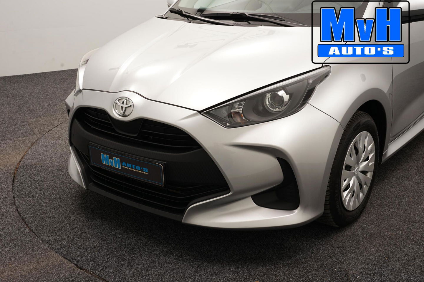 Toyota Yaris 1.5 VVT-i Active|CAMERA|ADAP.CRUISE|CARPLAY|NAP