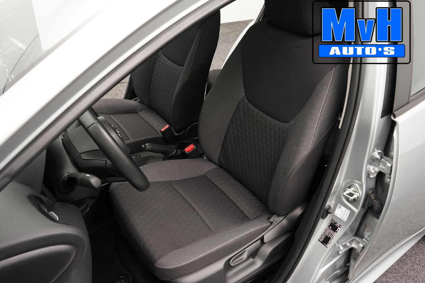 Toyota Yaris 1.5 VVT-i Active|CAMERA|ADAP.CRUISE|CARPLAY|NAP