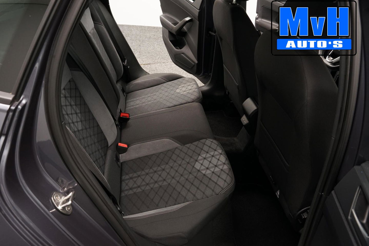 Volkswagen Polo 1.0 TSI R-Line|DSG|ACC|CAMERA|STOELVERW|NAP