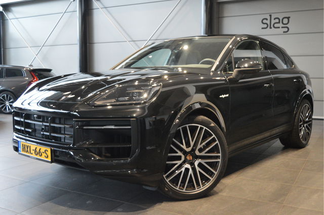 Porsche Cayenne - Coupé 3.0 E-Hybrid pano camera Bose leer 22 inch !!