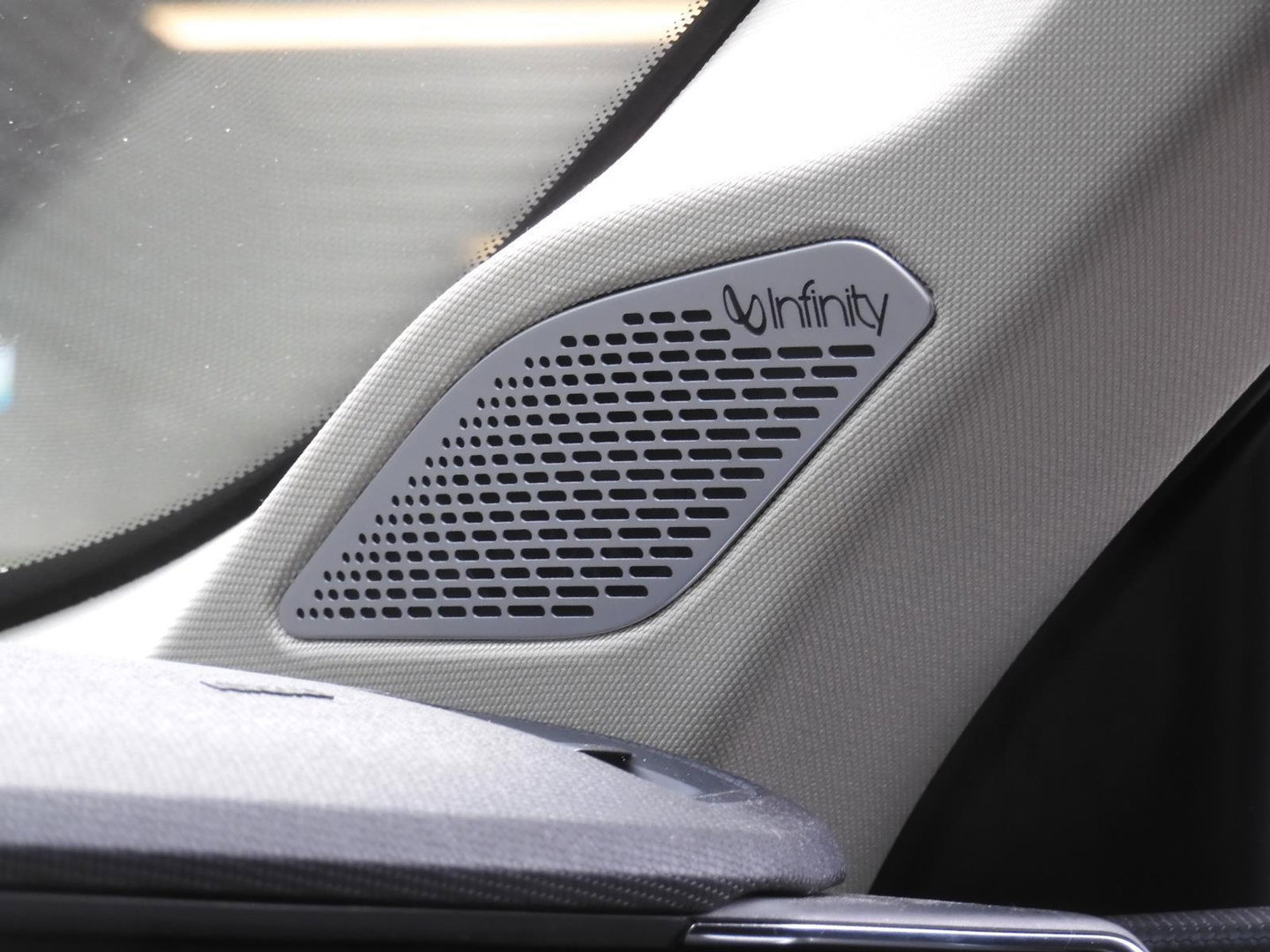 Lynk & Co 01 1.5 PHEV/ PANORAMADAK/ NL AUTO VAN 1STE EIGENAAR