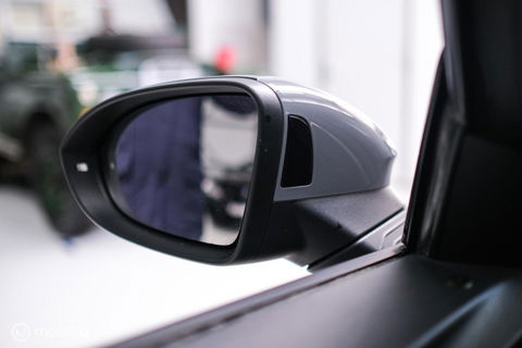 Volkswagen ID.3 Business 58 kWh PRO | Panorama | SOH 94% | Trekhaak | Stoel + stuurwiel verwarming | vol opties | Rijklaarprijs |