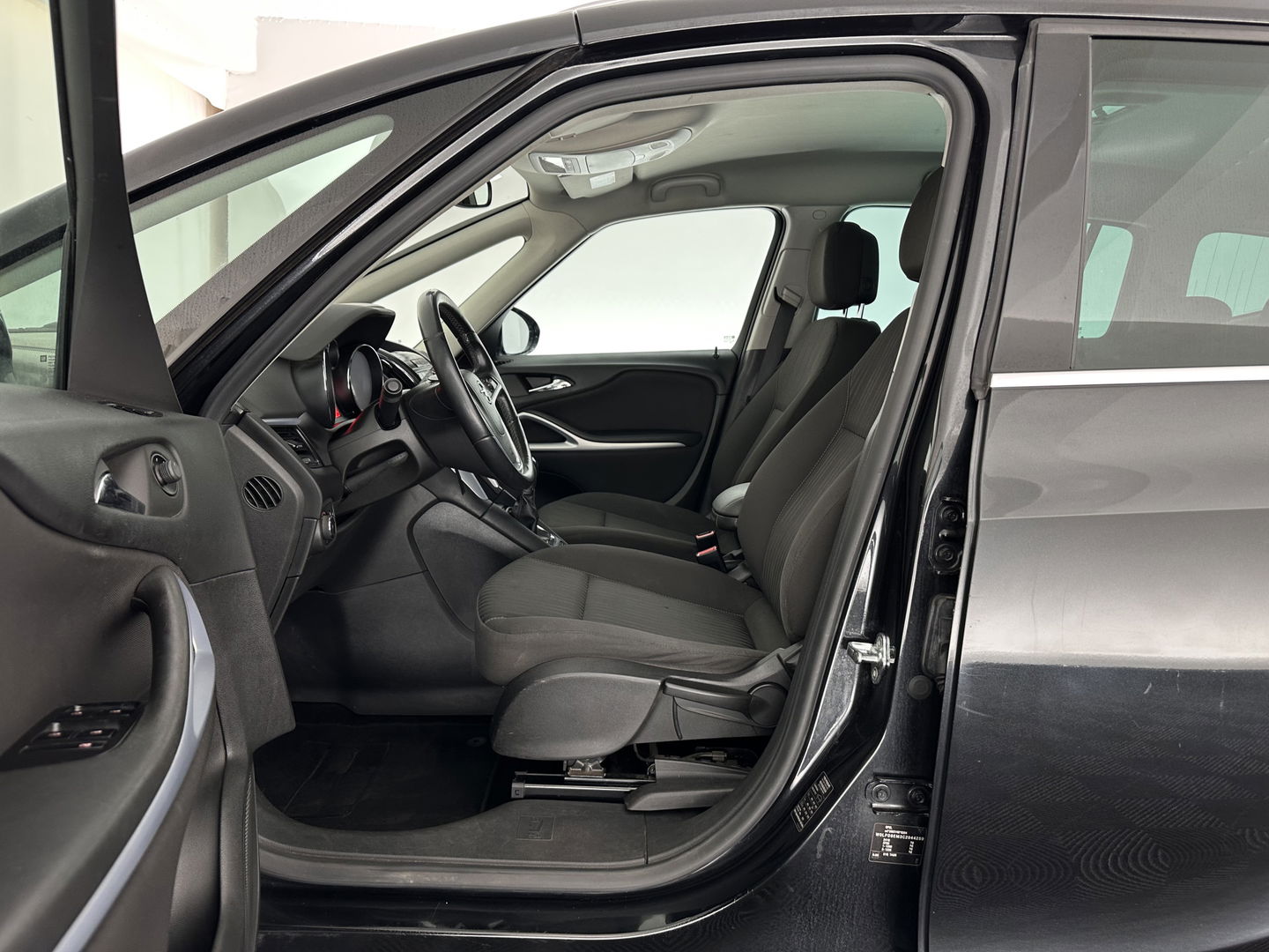 Opel Zafira Tourer 2.0 CDTI Edition *NAVI-FULLMAP | COMFORTSEATS | PRIVACYGLASS | ECC | PDC | CRUISE | 17''ALU*