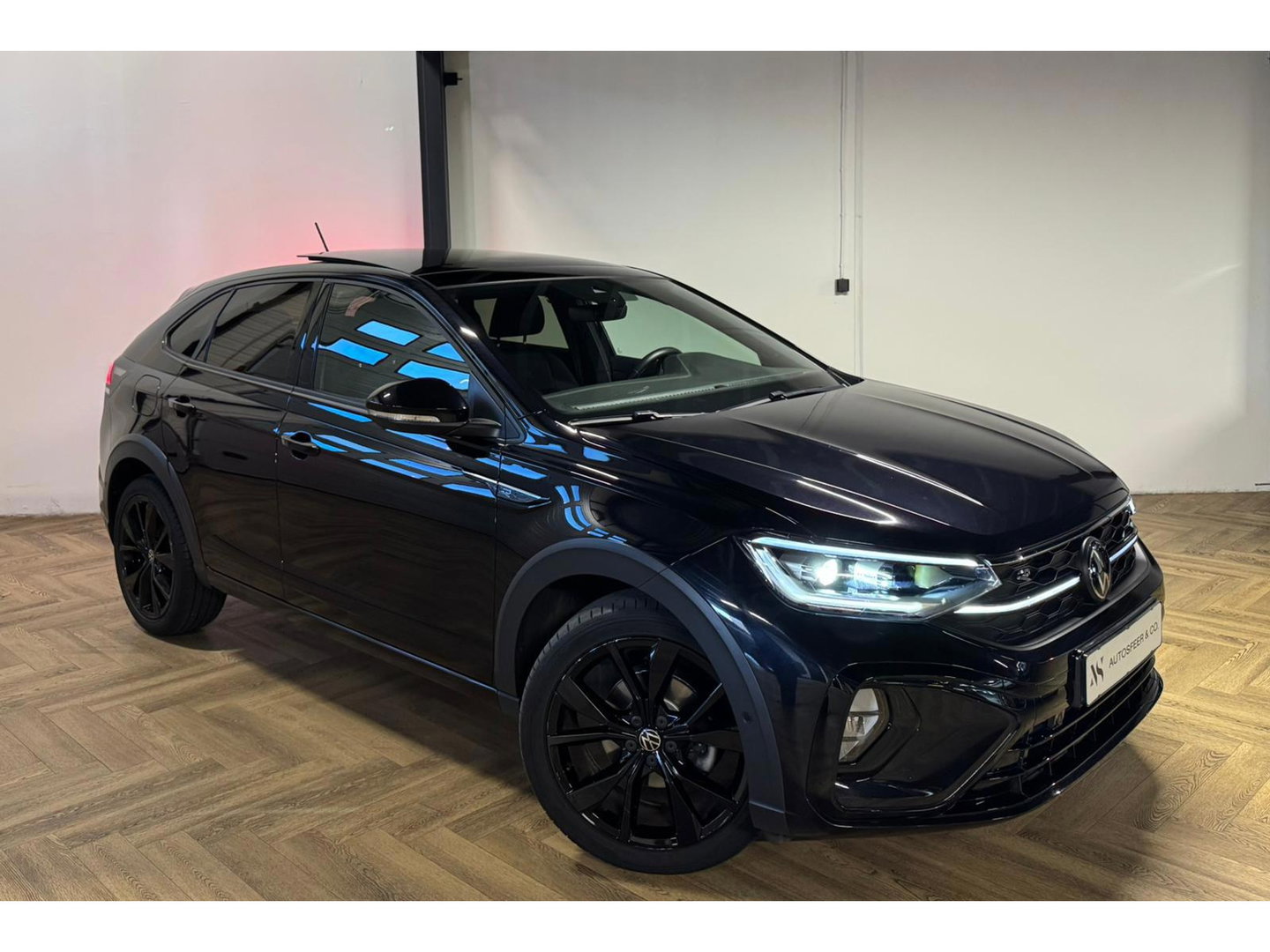 Volkswagen Taigo 1.5 TSI R-Line PANO KEYLESS BEATS CAM