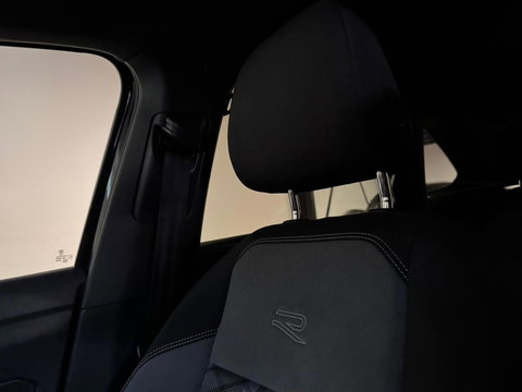 Volkswagen Taigo 1.5 TSI R-Line PANO KEYLESS BEATS CAM