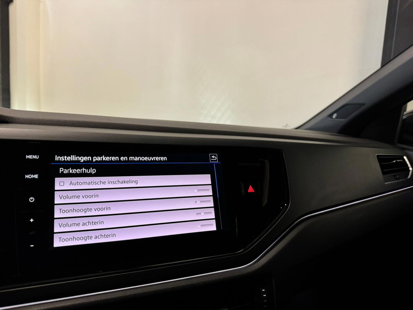 Volkswagen Taigo 1.5 TSI R-Line PANO KEYLESS BEATS CAM