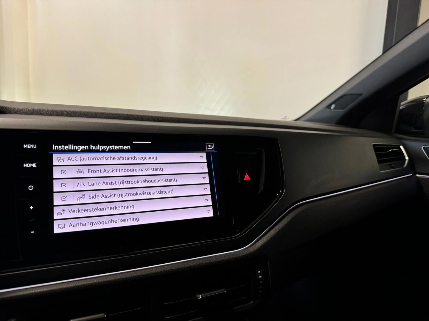 Volkswagen Taigo 1.5 TSI R-Line PANO KEYLESS BEATS CAM