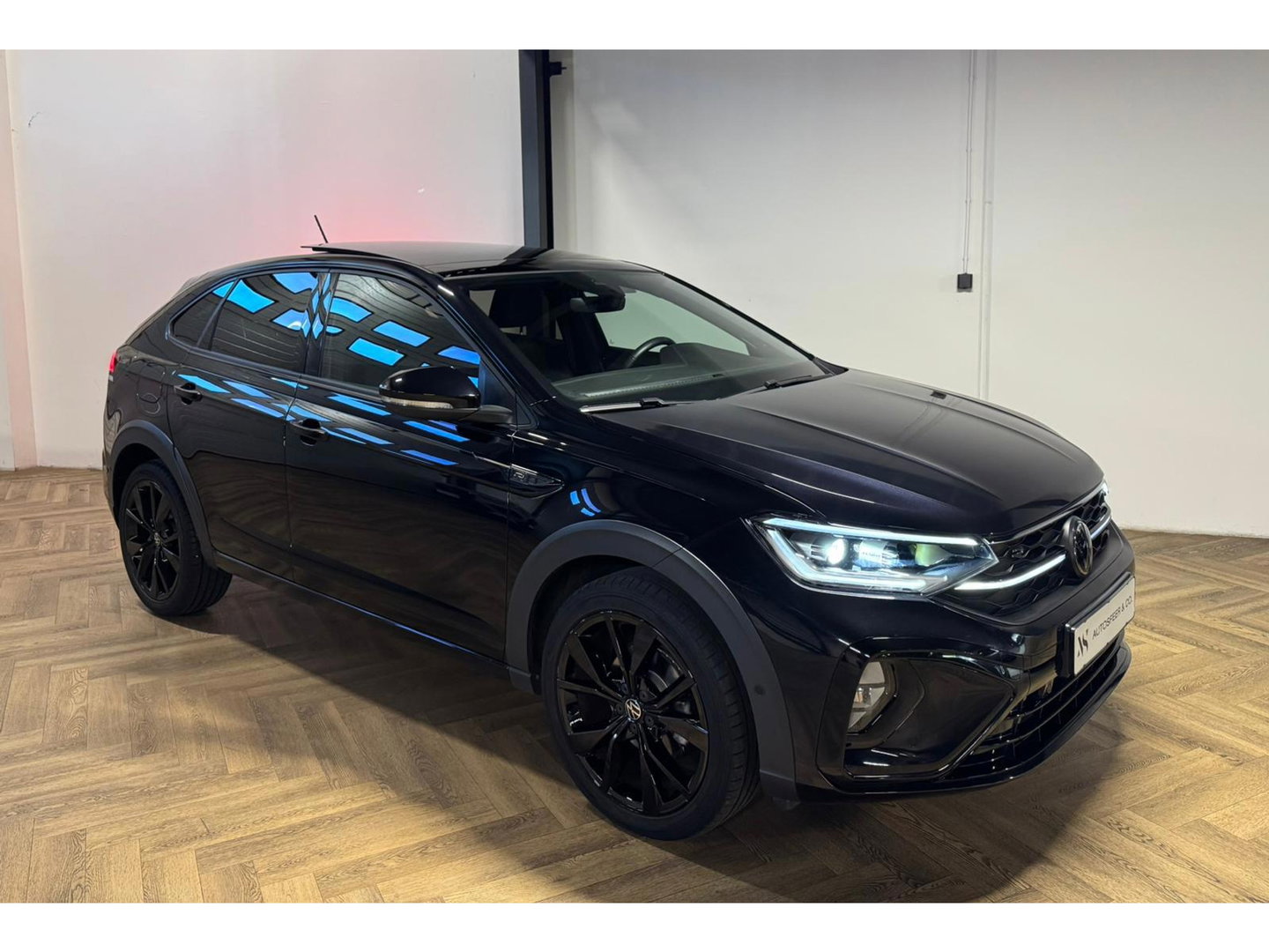 Volkswagen Taigo 1.5 TSI R-Line PANO KEYLESS BEATS CAM