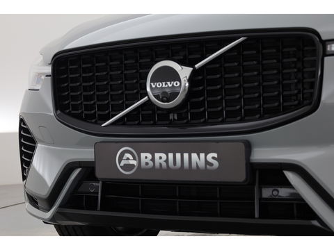 Volvo XC60 2.0 T8 Plug-in hybrid AWD Ultra Dark | Bowers & Wilkins | Massage | Trekhaak | Head-up | 360 camera |