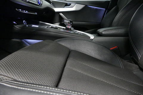 Audi A5 Sportback 2.0 TFSI MHEV Sport S-line Edition / RS5 Look diffuser / Maxton Design Bodykit V.2 / LED koplampen / 20'' LMV / Navigatie / Climatronic / Cruise Control / PDC achter / Audi Drive Select / Black Optic pakket