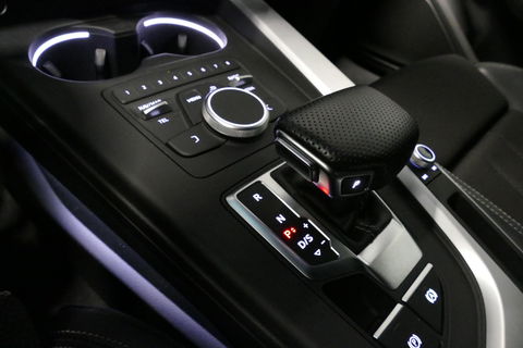 Audi A5 Sportback 2.0 TFSI MHEV Sport S-line Edition / RS5 Look diffuser / Maxton Design Bodykit V.2 / LED koplampen / 20'' LMV / Navigatie / Climatronic / Cruise Control / PDC achter / Audi Drive Select / Black Optic pakket