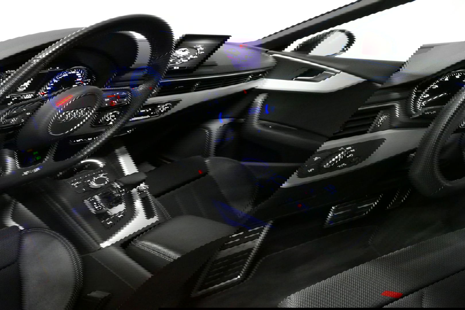 Audi A5 Sportback 2.0 TFSI MHEV Sport S-line Edition / RS5 Look diffuser / Maxton Design Bodykit V.2 / LED koplampen / 20'' LMV / Navigatie / Climatronic / Cruise Control / PDC achter / Audi Drive Select / Black Optic pakket