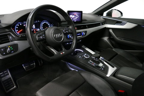 Audi A5 Sportback 2.0 TFSI MHEV Sport S-line Edition / RS5 Look diffuser / Maxton Design Bodykit V.2 / LED koplampen / 20'' LMV / Navigatie / Climatronic / Cruise Control / PDC achter / Audi Drive Select / Black Optic pakket