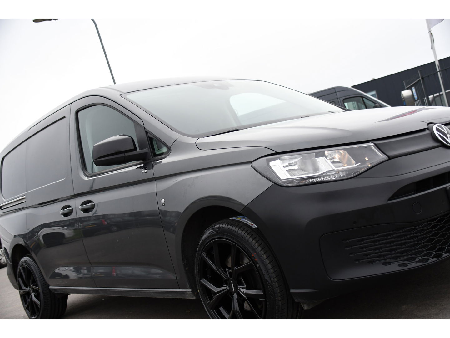 Volkswagen Caddy Cargo Maxi 2.0 TDI PB Edition Camera, Cruise, Carplay, Stoelverwarming, Standkachel, Automaat, 2 x Schuifdeur, Uniek!