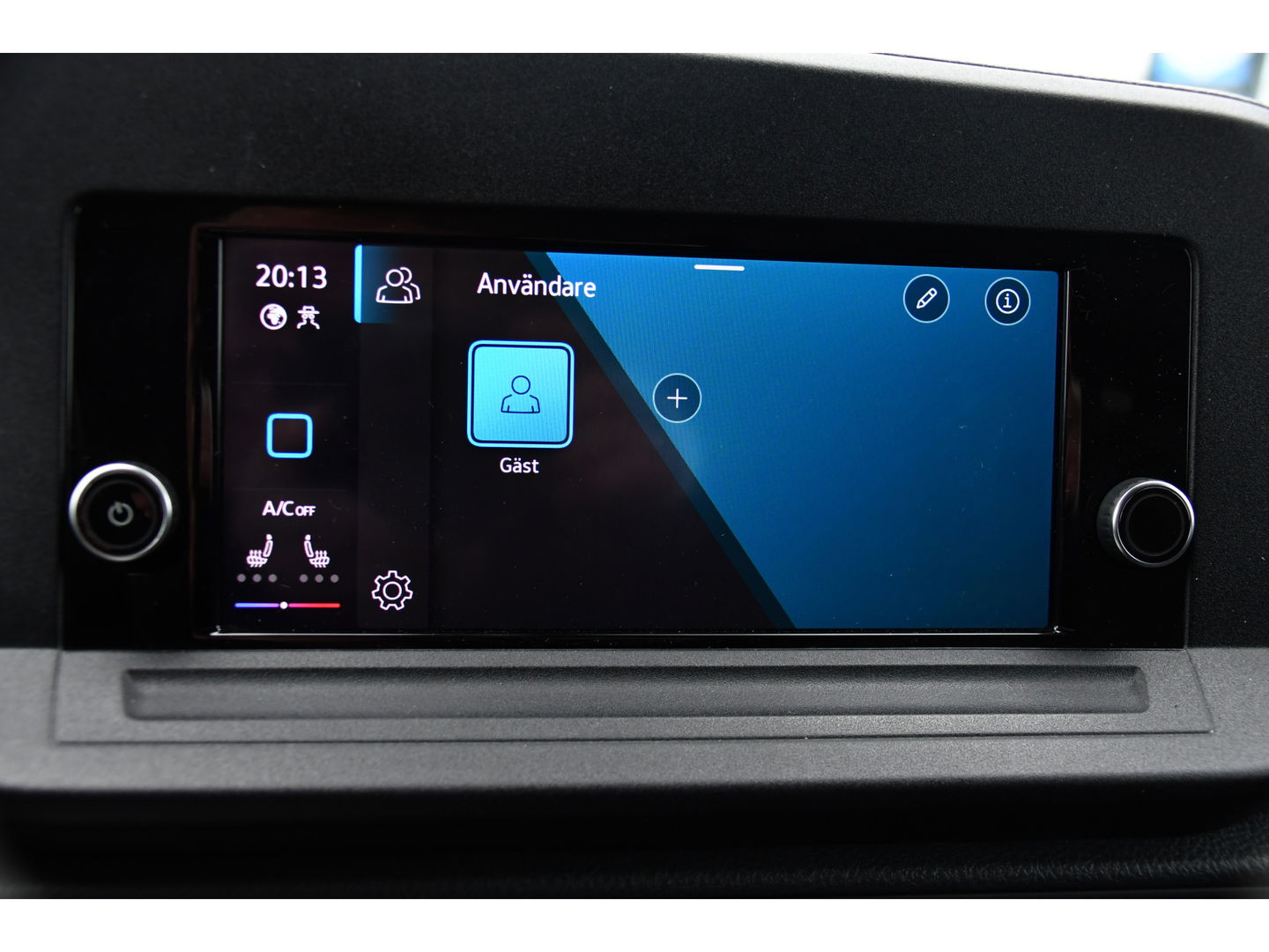 Volkswagen Caddy Cargo Maxi 2.0 TDI PB Edition Camera, Cruise, Carplay, Stoelverwarming, Standkachel, Automaat, 2 x Schuifdeur, Uniek!