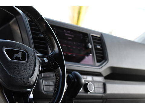 MAN TGE 3.180 35 2.0 L3H3 4x4 Black Edition Cruise, Camera, Carplay, LED, Stoelverwarming, Leder, Trekhaak, Multimedia, Stuurverwarming, Uniek!