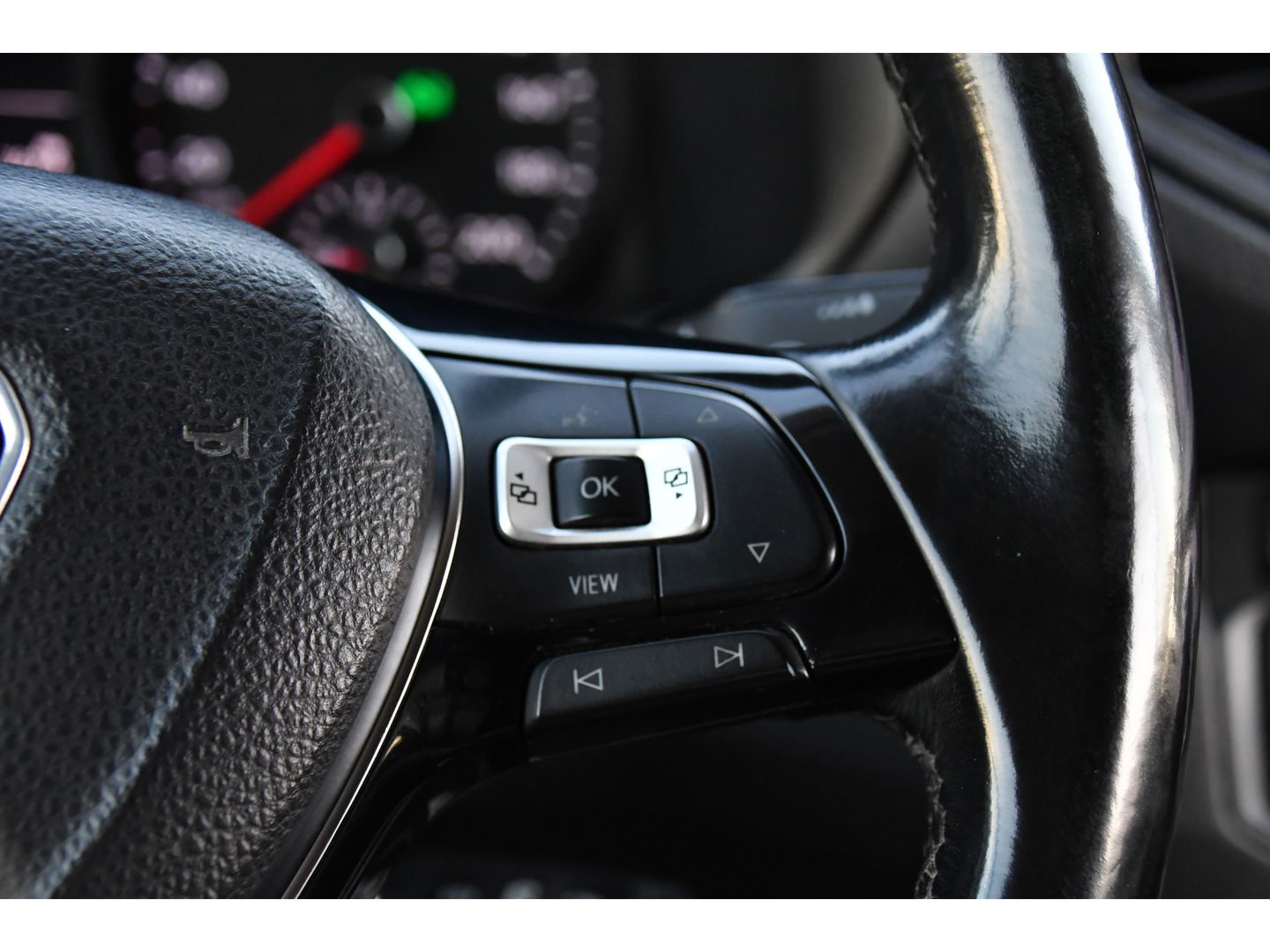 MAN TGE 3.180 35 2.0 L3H3 4x4 Black Edition Cruise, Camera, Carplay, LED, Stoelverwarming, Leder, Trekhaak, Multimedia, Stuurverwarming, Uniek!