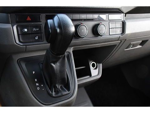 MAN TGE 3.180 35 2.0 L3H3 4x4 Black Edition Cruise, Camera, Carplay, LED, Stoelverwarming, Leder, Trekhaak, Multimedia, Stuurverwarming, Uniek!