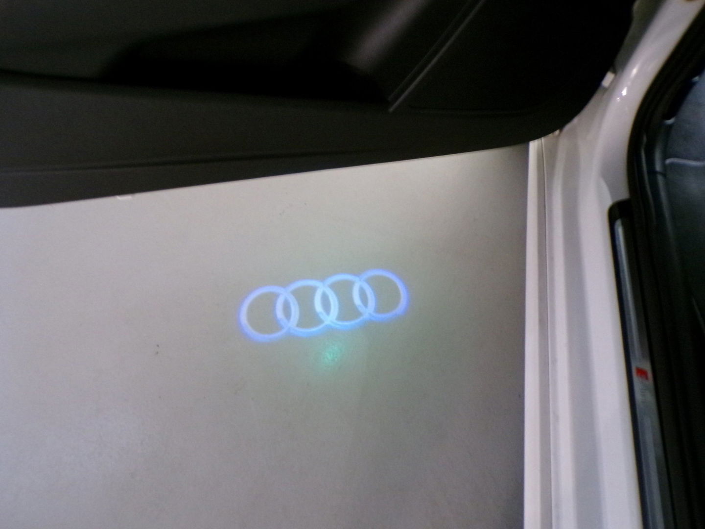 Audi A1 1.2 TFSI "2X S-Line" Xenon Leer Stoelverwarming Bluetooth Garantie Nieuwe-APK 17"Velgen Volledige-historie 4-Season banden