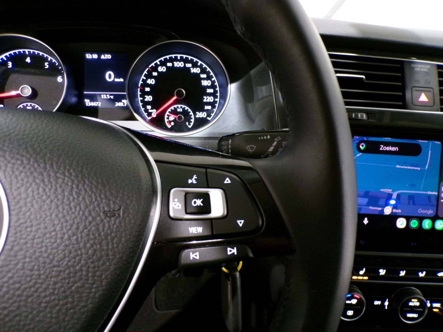 Volkswagen Golf 1.0 TSI 116PK Comfortline Business "Origineel NL!" Stoelverwarming Massage-Stoel Apple-Carplay Parkeersensoren Led