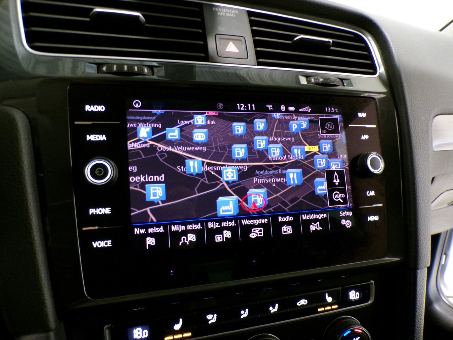 Volkswagen Golf 1.0 TSI 116PK Comfortline Business "Origineel NL!" Stoelverwarming Massage-Stoel Apple-Carplay Parkeersensoren Led