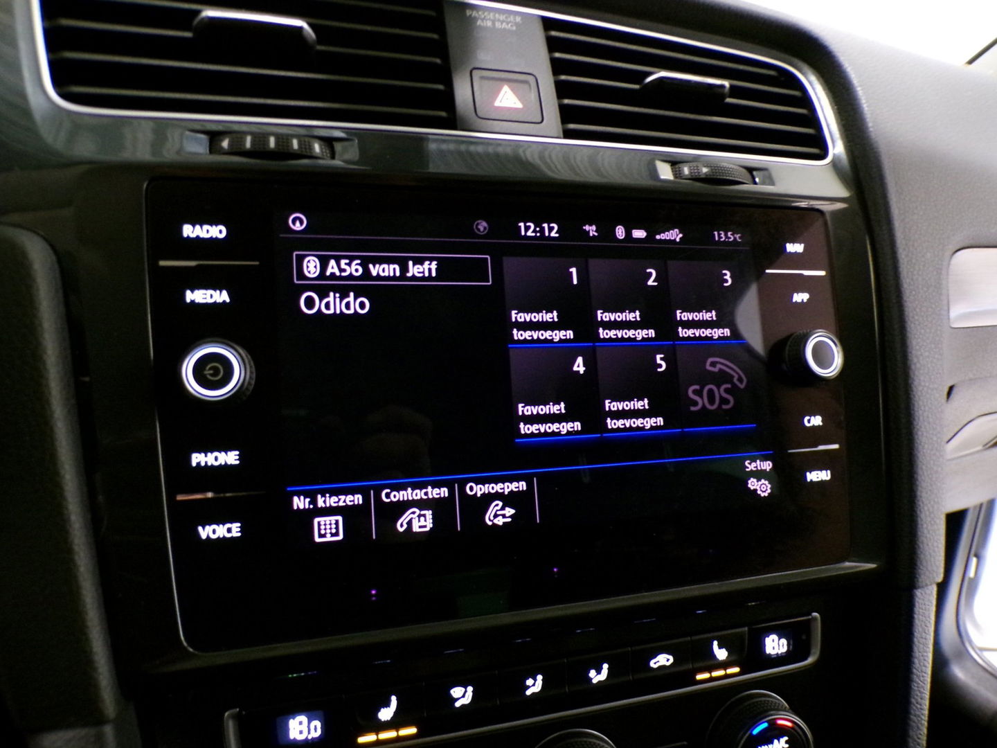 Volkswagen Golf 1.0 TSI 116PK Comfortline Business "Origineel NL!" Stoelverwarming Massage-Stoel Apple-Carplay Parkeersensoren Led