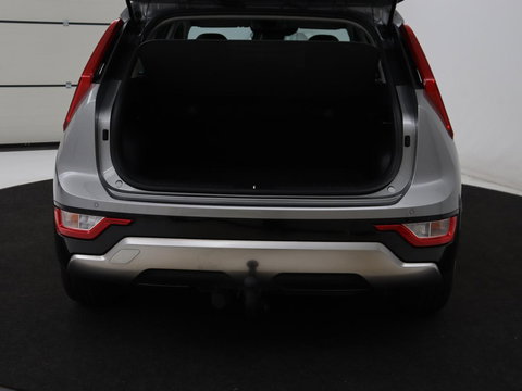 Kia Niro 1.6 GDi Hybrid DynamicLine | Trekhaak | Adaptive cruise | Camera | Carplay | Half leder | Navigatie | Sfeerverlichting | File Assistent | Parkeerhulp | Keyless | Climate control