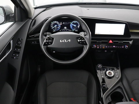 Kia Niro 1.6 GDi Hybrid DynamicLine | Trekhaak | Adaptive cruise | Camera | Carplay | Half leder | Navigatie | Sfeerverlichting | File Assistent | Parkeerhulp | Keyless | Climate control