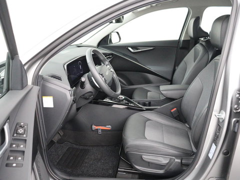 Kia Niro 1.6 GDi Hybrid DynamicLine | Trekhaak | Adaptive cruise | Camera | Carplay | Half leder | Navigatie | Sfeerverlichting | File Assistent | Parkeerhulp | Keyless | Climate control