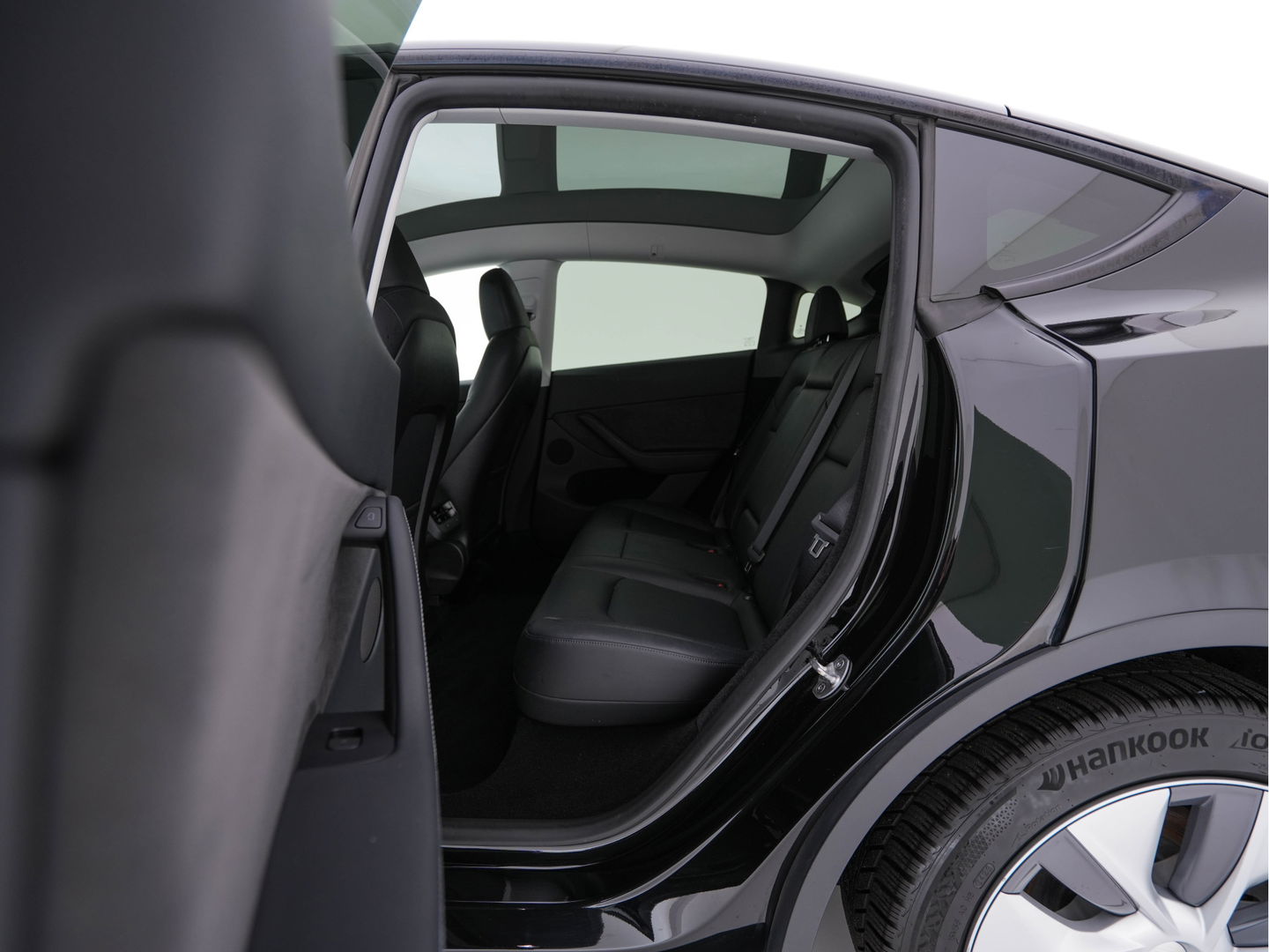 Tesla Model Y RWD 58 kWh [ 3-Fase-11kW ] {SOH-93%} (INCL-BTW) Aut. *HEATPUMP | PANO | LEATHER | AUTO-PILOT | NAVI-FULLMAP | MATRIX-LED | KEYLESS | CAMERA | DAB+ | HEATED-COMFORTSEATS | PRIVACYGLASS | TOPVIEW | 19''ALU*