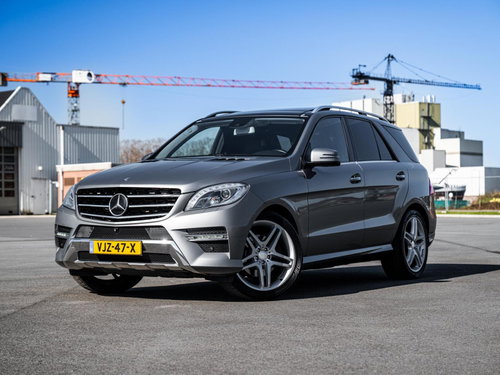 Mercedes-Benz M-Klasse