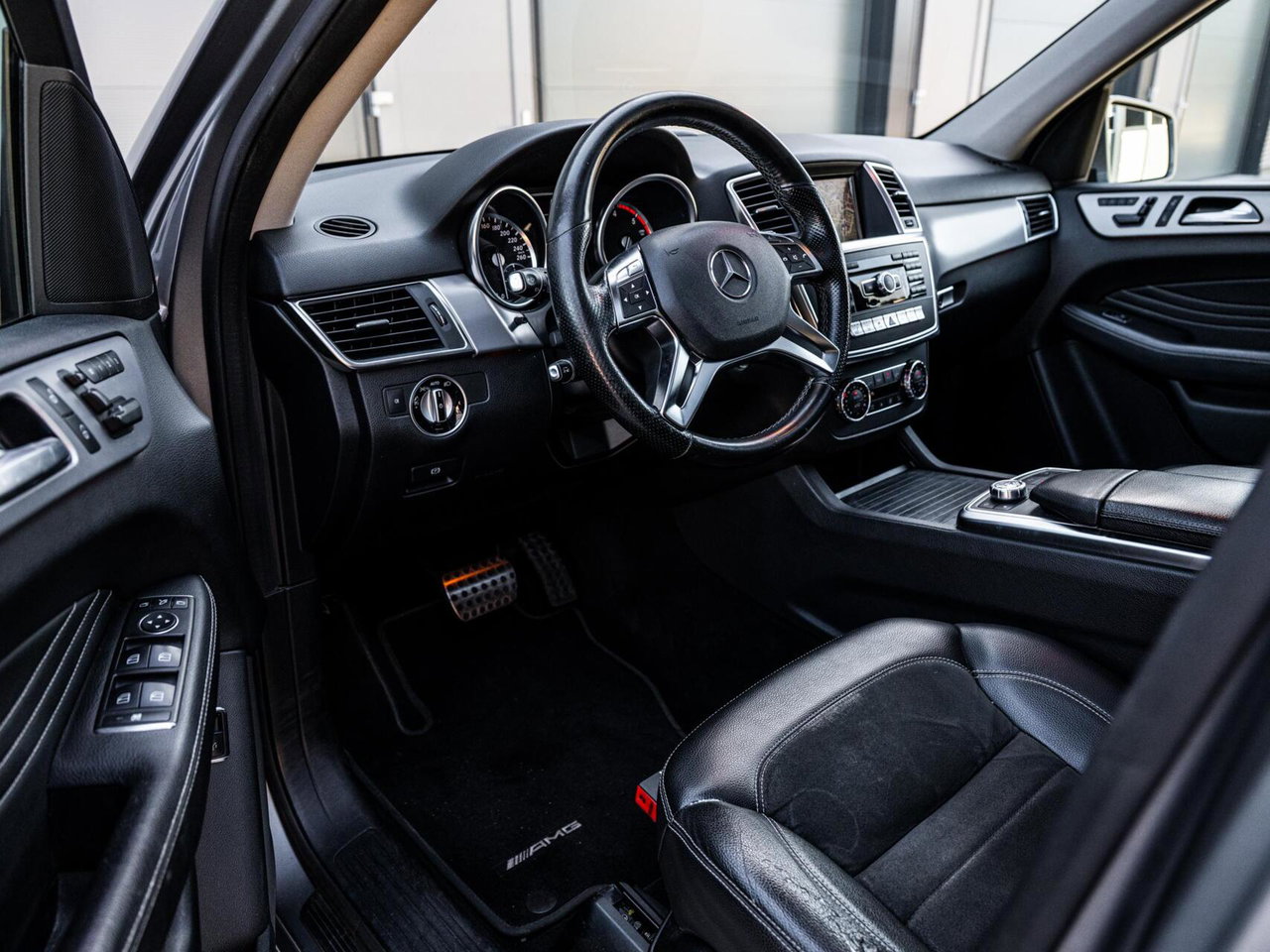 Mercedes-Benz M-Klasse