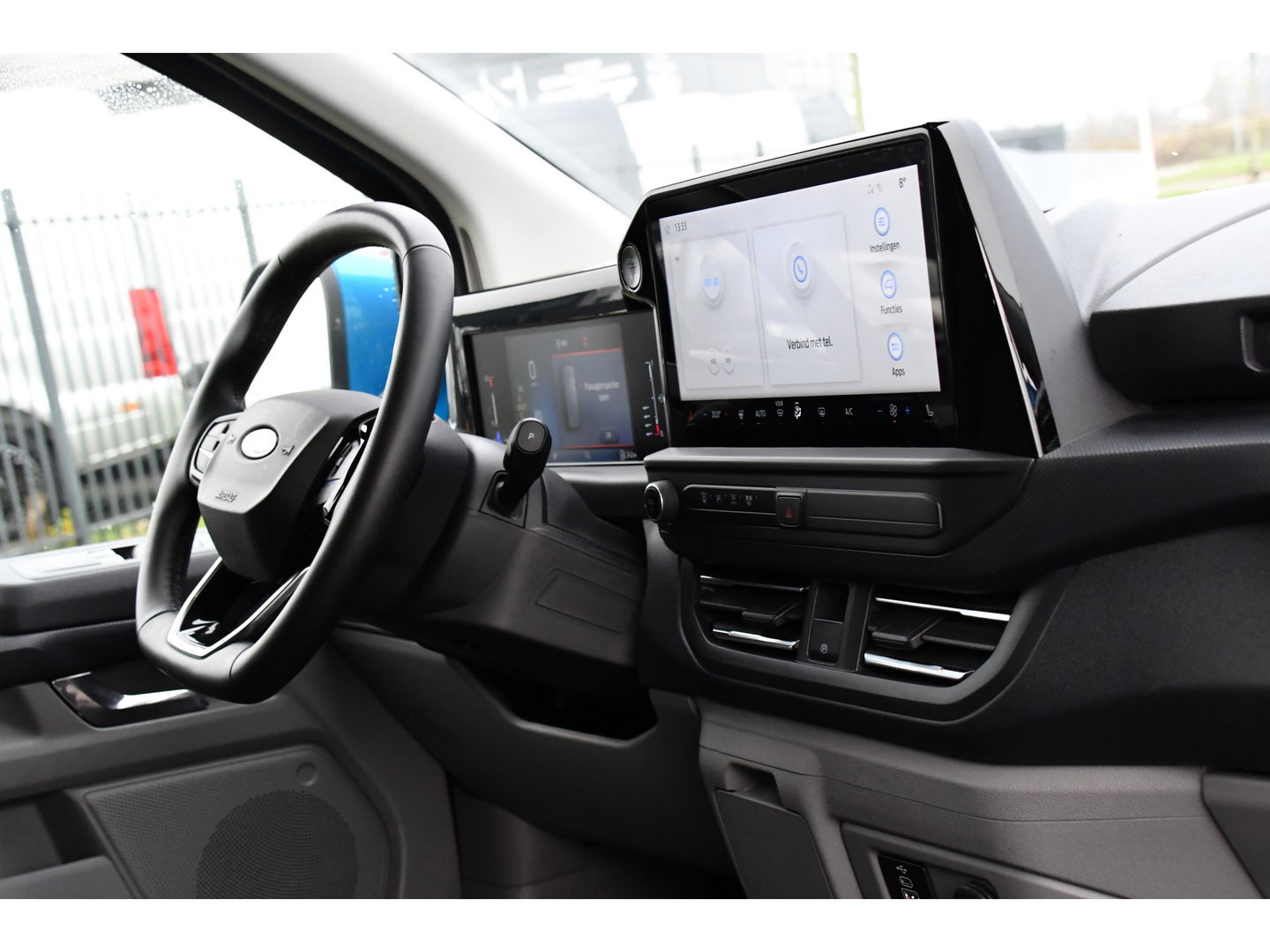 Ford Transit Custom 300 2.0 TDCI L2H1 Limited DC PB Edition Virtual, Cruise, Carplay, 2 x Schuifdeur, LED, 136pk, Automaat, Stuurverwarming, Stoelverwarming, Uniek!