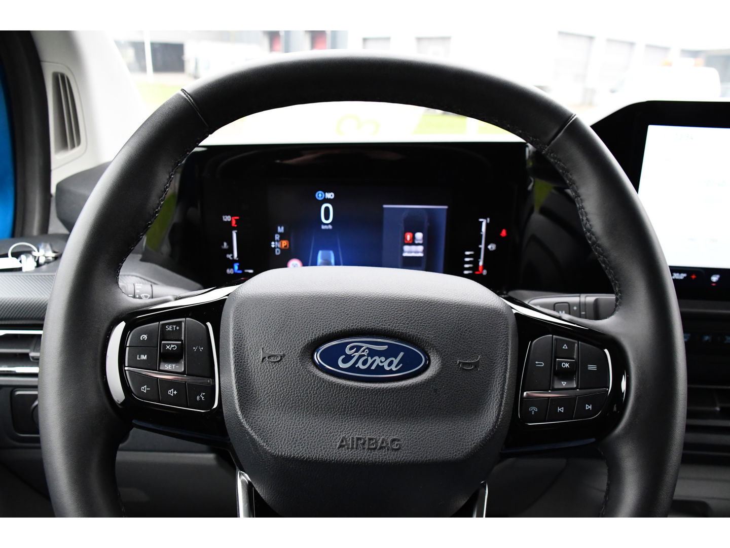 Ford Transit Custom 300 2.0 TDCI L2H1 Limited DC PB Edition Virtual, Cruise, Carplay, 2 x Schuifdeur, LED, 136pk, Automaat, Stuurverwarming, Stoelverwarming, Uniek!