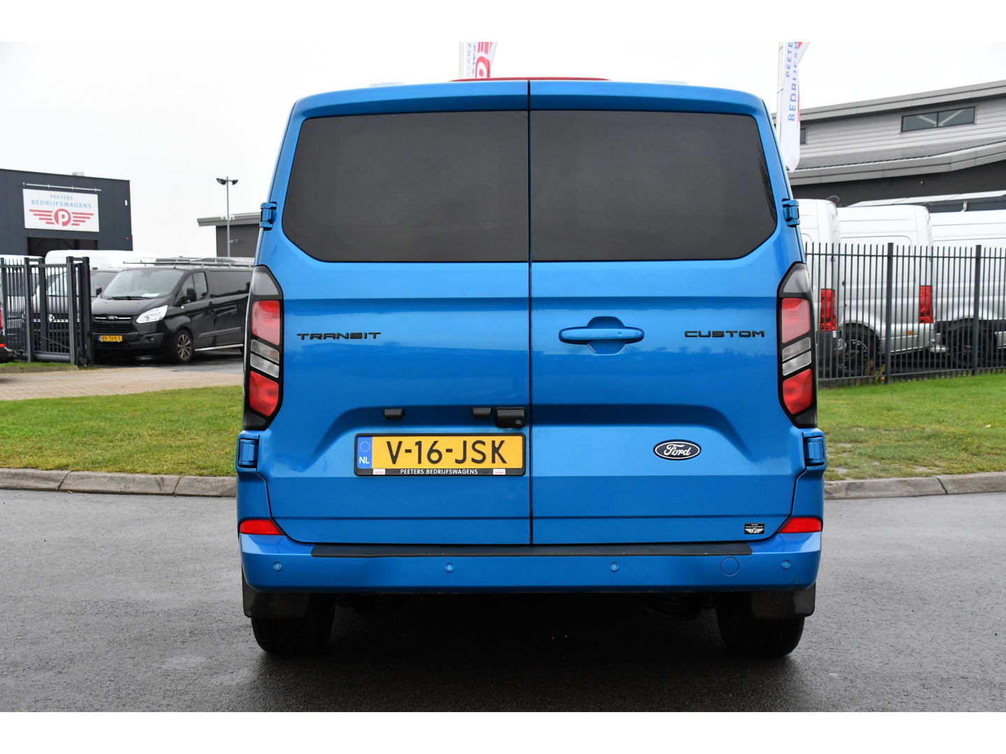 Ford Transit Custom 300 2.0 TDCI L2H1 Limited DC PB Edition Virtual, Cruise, Carplay, 2 x Schuifdeur, LED, 136pk, Automaat, Stuurverwarming, Stoelverwarming, Uniek!