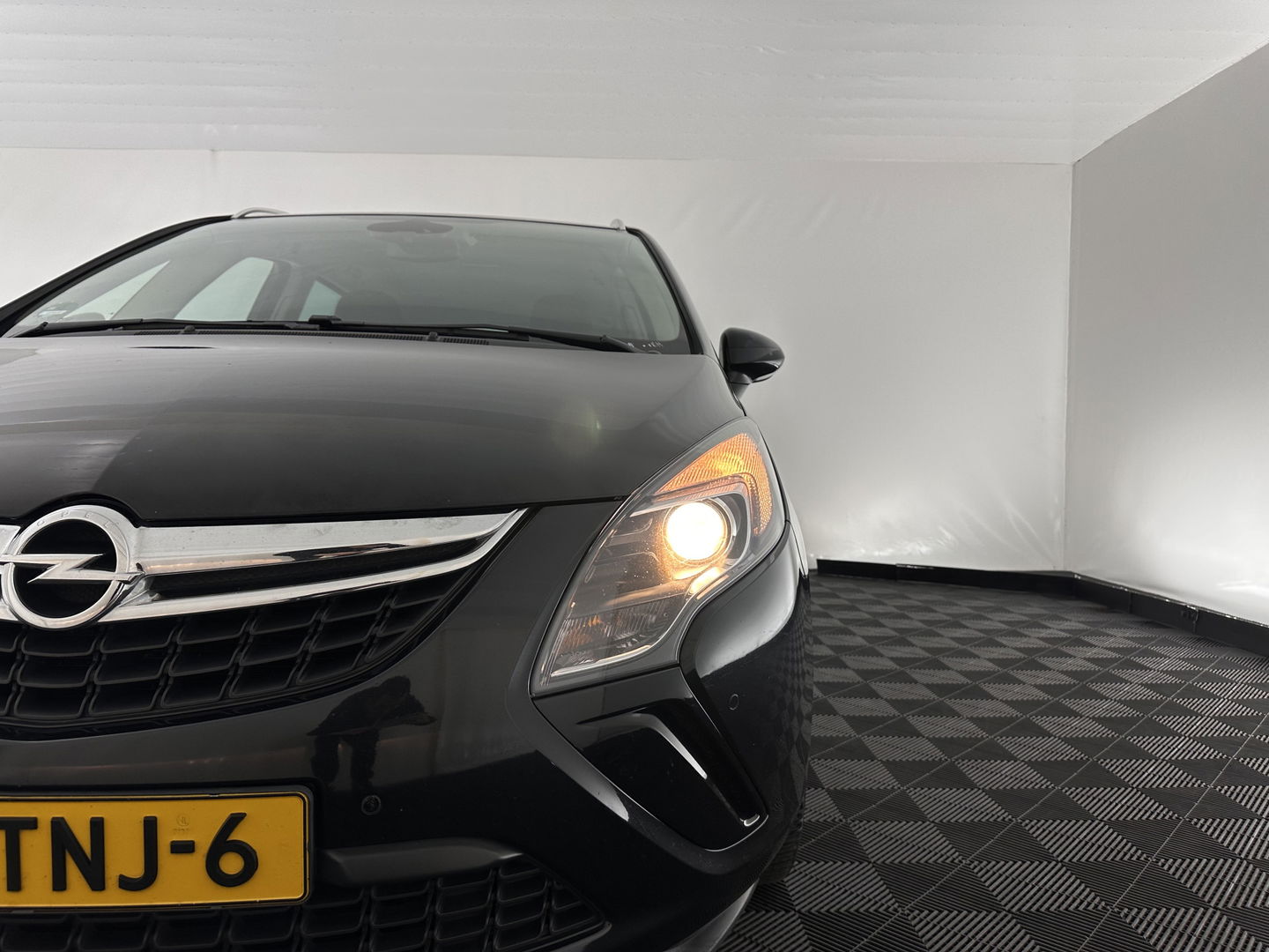 Opel Zafira Tourer 2.0 CDTI Edition *NAVI-FULLMAP | COMFORTSEATS | PRIVACYGLASS | ECC | PDC | CRUISE | 17''ALU*