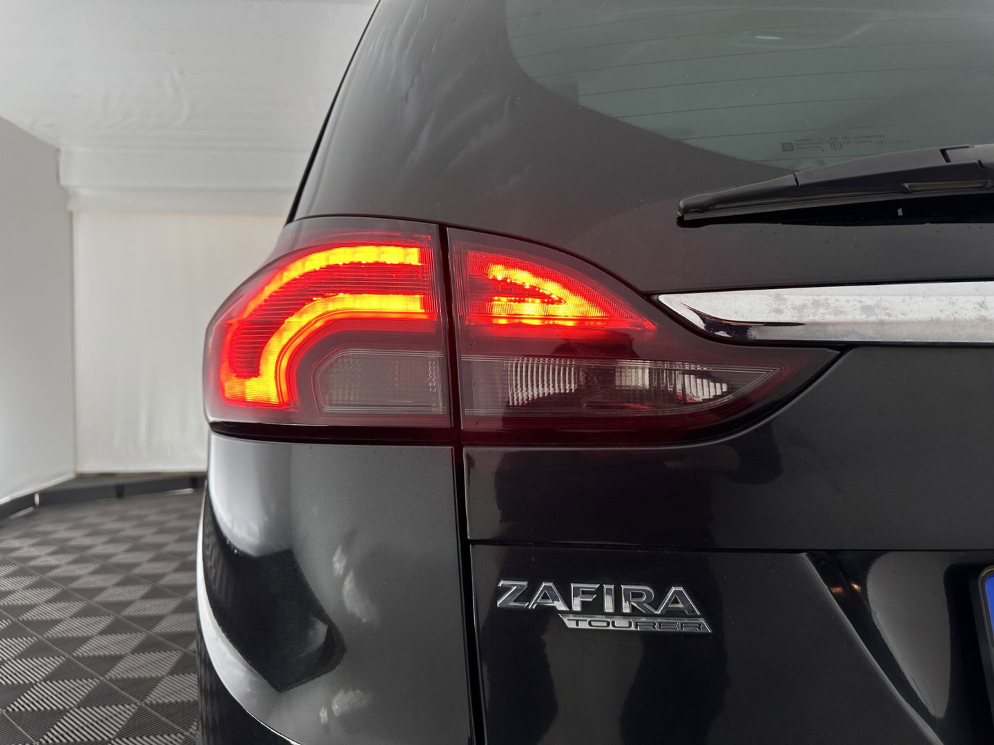 Opel Zafira Tourer 2.0 CDTI Edition *NAVI-FULLMAP | COMFORTSEATS | PRIVACYGLASS | ECC | PDC | CRUISE | 17''ALU*