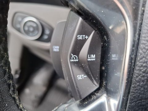 Ford Transit Connect 1.5 EcoBlue L2 Trend AUTOMAAT / CARPLAY / TREKHAAK / CRUISE CONTROLE / NAVI