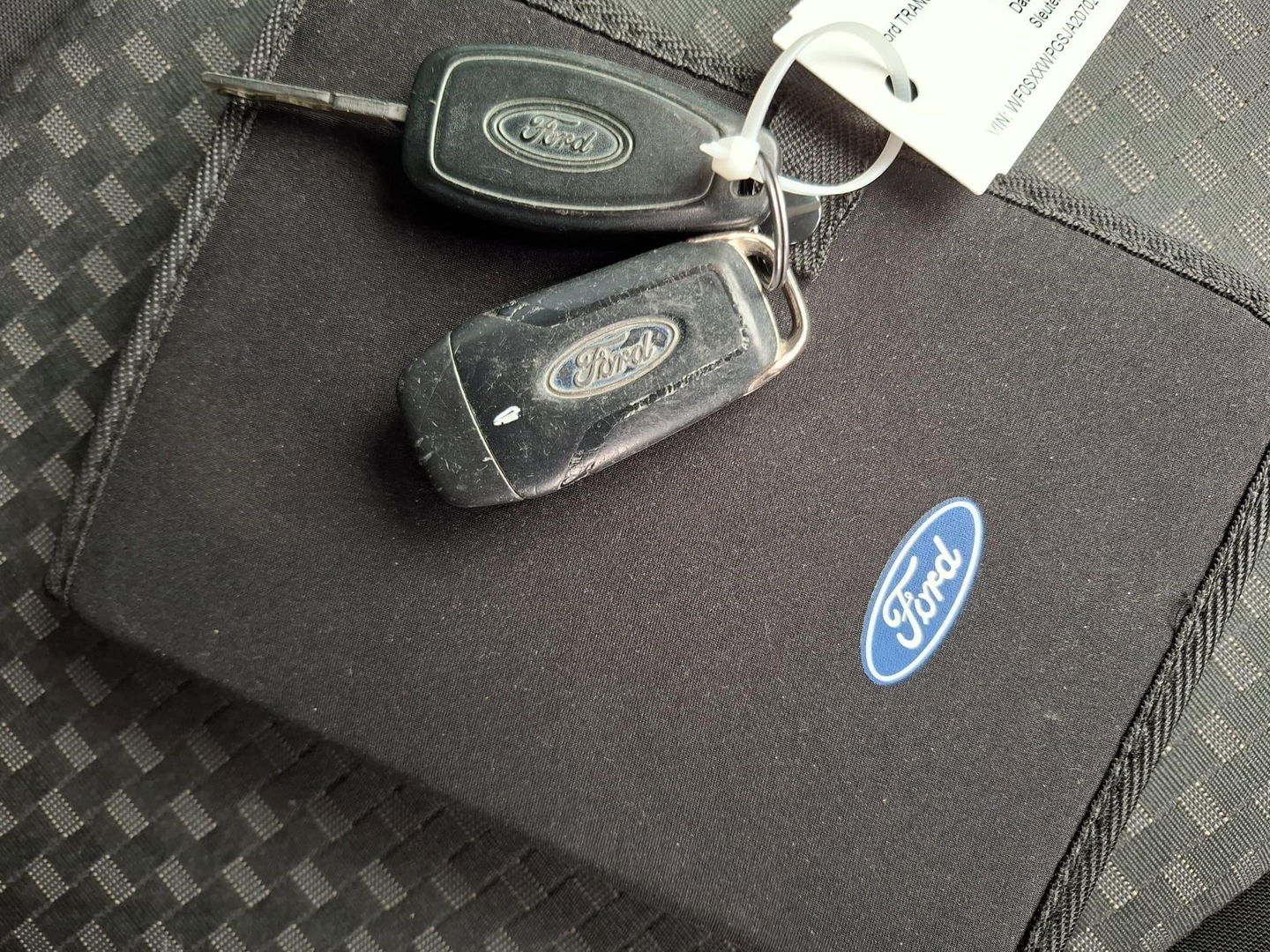 Ford Transit Connect 1.5 EcoBlue L2 Trend AUTOMAAT / CARPLAY / TREKHAAK / CRUISE CONTROLE / NAVI